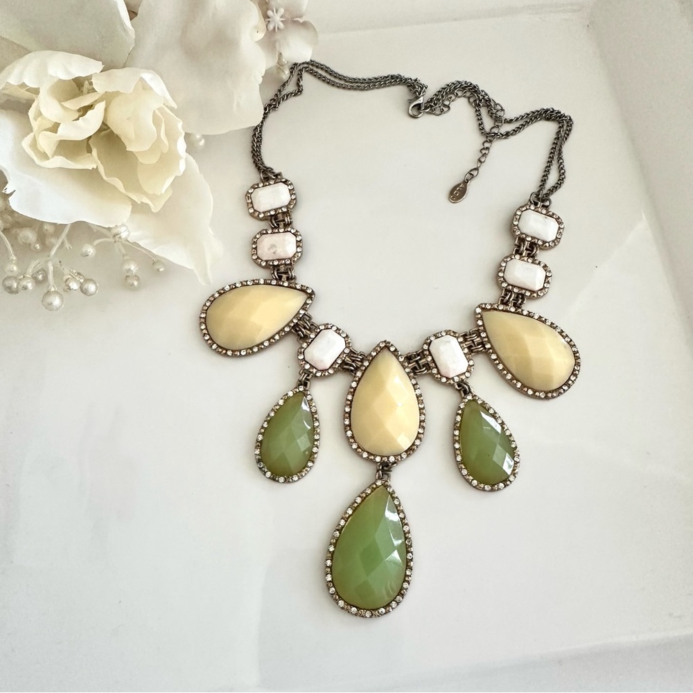 Cream and Mint Teardrop Statement Necklace